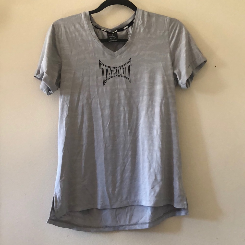 Tapout top
